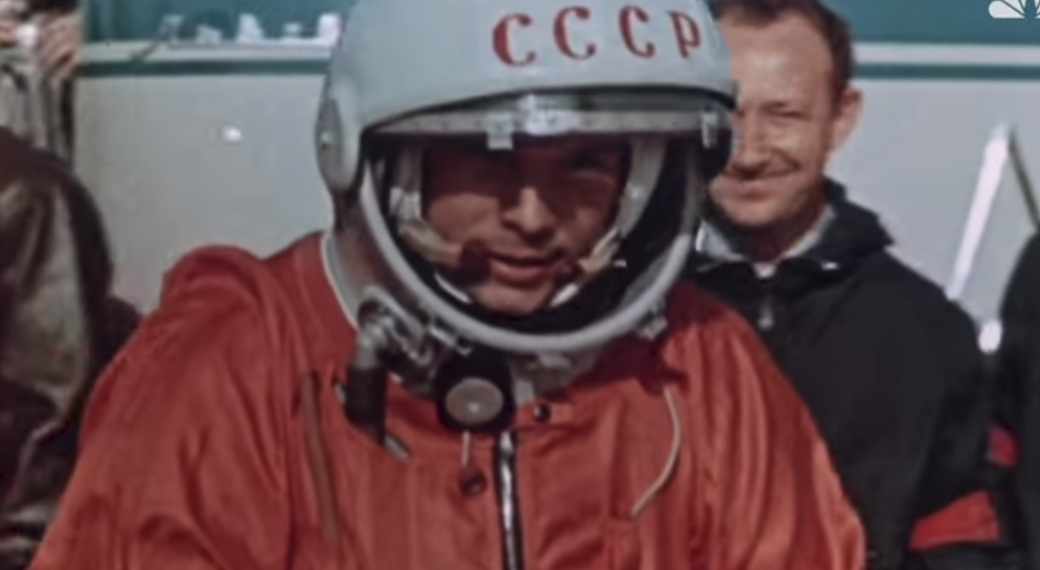 /VIDEO/KO JE UBIO GAGARINA I ZAŠTO? Poleteo je u svemir kao običan pilot, A VRATIO SE KAO ŽIVA LEGENDA, njegova smrt i danas je obavijena VELOM TAJNE!