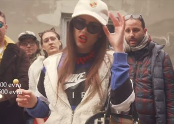 /VIDEO/ ŽESTOKA PARODIJA! U jednoj emisiji bogati klinci su se hvalili SKUPOM ODEĆOM, mesec dana kasnije USLEDIO JE URNEBESAN ODGOVOR!