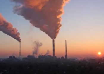 ČOVEČANSTVO SE GUŠI: Izmeren rekordan nivo ugljen-dioksida, planeta pati, A ČOVEK ZA TO NE MARI?!