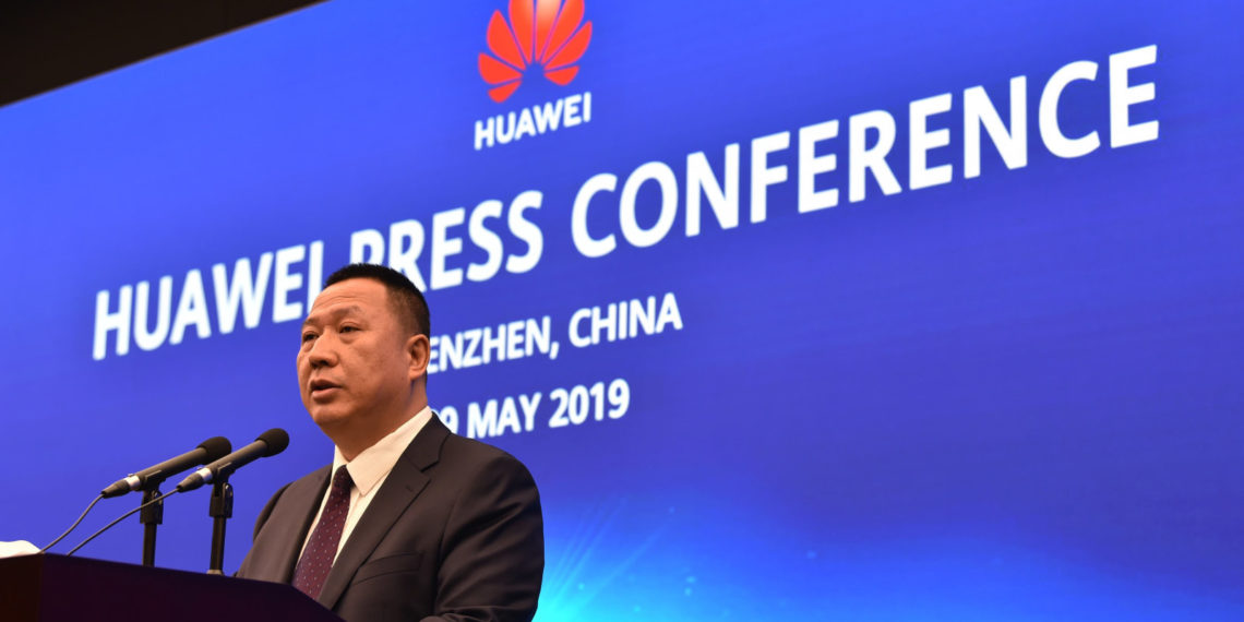 /VIDEO/HUAVEJ SE ŽALIO AMERIČKOM SUDU: Ovo je opasan presedan, MILIJARDE KORISNIKA BIĆE OŠTEĆENO!