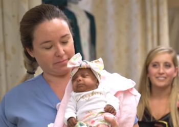 /VIDEO/ UPOZNAJTE SABI, NAJMANJU BEBU NA SVETU: Kada je rođena bila je toliko mala da je LEKARU STALA U RUKU!