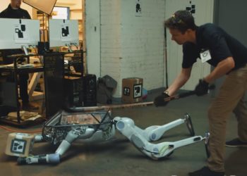 /VIDEO/ DA LI BISTE ŽALILI POVREĐENOG ROBOTA, RAZMISLITE DOBRO, JER ON NEĆE ŽALITI VAS, EVO PRIMERA!