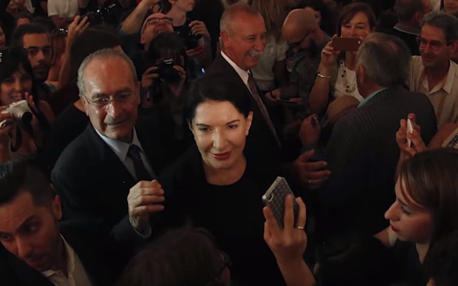 /VIDEO/ MARINA ABRAMOVIĆ U BEOGRADU: Kroz moj rad nove generacije da osete koliko je važno rizikovati, IMATI VELIKE SNOVE BEZ OBZIRA NA SVE!
