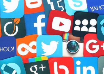 /VIDEO/ SRBIJA U KORAK SA EVROPSKOM UNIJOM: Navučeni smo na društvene mreže, za utehu u tome NI MALO NE ZAOSTAJEMO ZA SVETOM?!