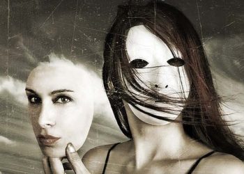 /VIDEO/ NAJCRNJI UŽAS KRISTINE I MAJKA BARNETA: Verovali su da usvajaju šestogodišnju devojčicu, a kući su doneli ODRASLOG SOCIOPATU, NJIHOV ŽIVOT PRETVORIO SE U PAKAO!