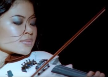 FURIOZNA VANESA MEJ: Violinistkinja u Beogradu odsvirala koncert koji bi i mrtve digao iz groba!