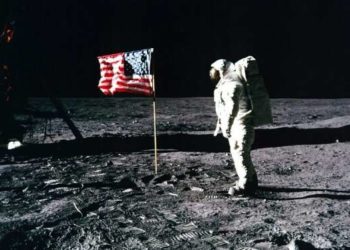 /VIDEO/ STENLI KJUBRIK NA SAMRTI PRIZNAO: Lažirao sam sletanje na Mesec, ti snimci su MOJE REMEK DELO! Najvažniji trenutak u istoriji čovečanstva JE LAŽ?!