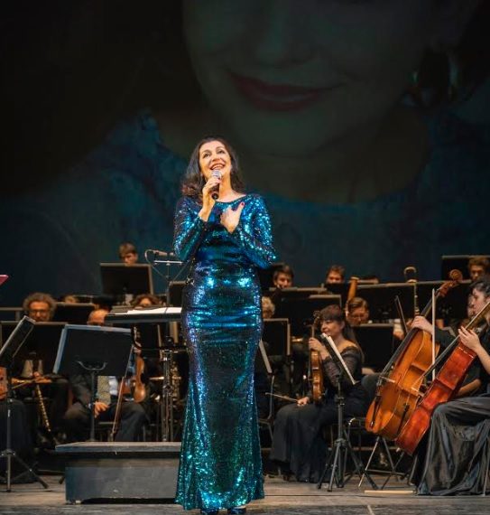 PRIMADONA JADRANKA JOVANOVIĆ: Italija me prihvatila otvorenog srca, ali ja sam uvek u službi zemlje koju predstavljam a to je BILA I BIĆE SRBIJA!