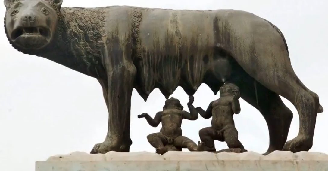 ARHEOLOZI SLAVE OTKRILI SU ROMULOVU GROBNICU: Prostorija sa sarkofagom otkopana u najstarijem delu grada opisom odgovara mestu gde je sahranjen PRVI KRALJ RIMA?!