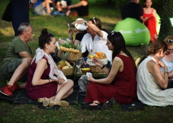 DRUGI WINE GARDEN U BOTANIČKOJ BAŠTI 19. i 20. SEPTEMBRA: Bez velikih koncerata, ali ne manje uzbudljiv program, POŽURITE BROJ ULAZNICA JE OGRANIČEN!