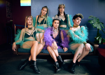 HOT, HOT! AKLEA NEON JE NOVA MUZIČKA ZVEZDA REGIONA: „Shika, shika“, je njena bombastična elektronska magija sa afro motivima, lepo za slušanje ALI I GLEDANJE?!