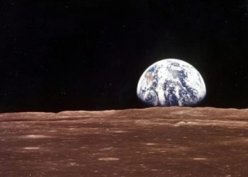 CRNE SLUTNJE, ZEMLJI SE NE PIŠE DOBRO?! U strahu od Sudnjeg dana, čovečanstvo na Mesecu gradi ARKU, banku sperme i jajnih ćelija 6,7 miliona vrsta životinja UKLJUČUJUĆI I ČOVEKA