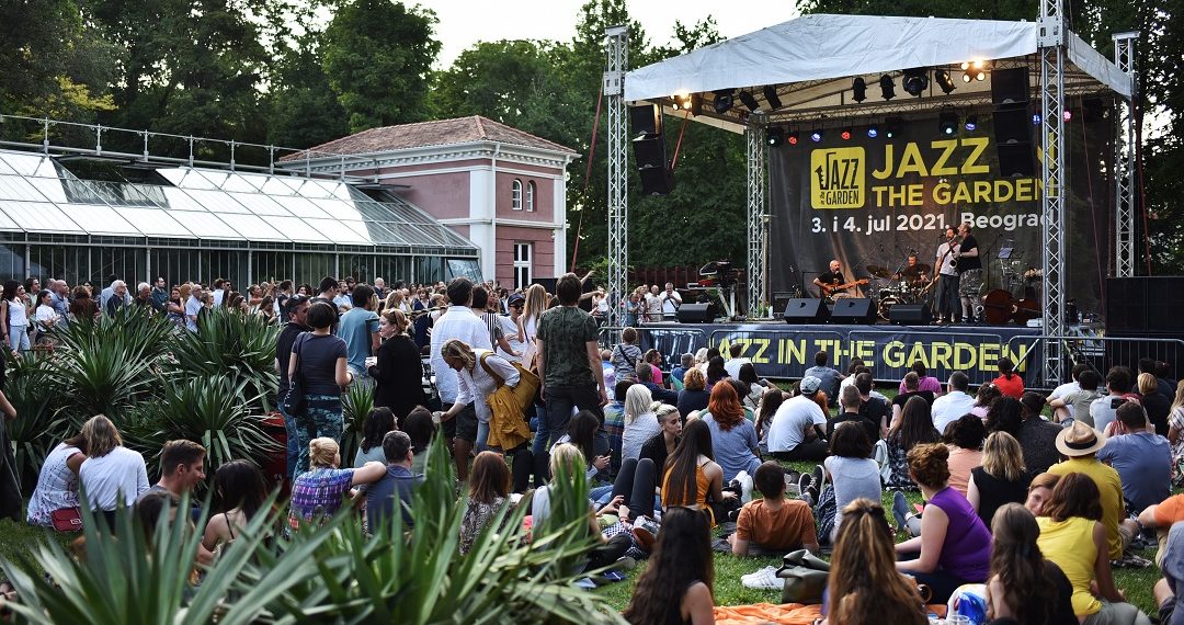 HEPENING U BOTANIČKOJ BAŠTI NIKOGA NE STAVLJA RAVODUŠNIM! Festival JAZZ IN THE GARDEN dobitnik nagrade “ZVEZDA BEOGRADA”