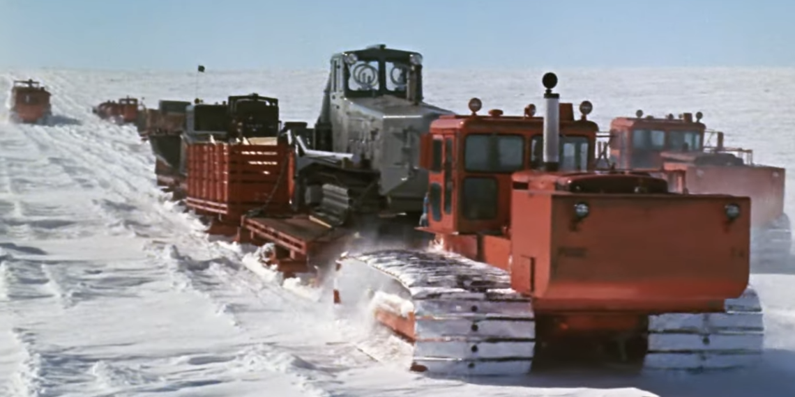ČUDOVIŠTE SKRIVENO ISPOD 30 METARA LEDA! NASA otkrila tajnu vojnu bazu na Arktiku, očitavanja radara pokazala ZAPANJUJUĆE STRUKTURE (VIDEO)