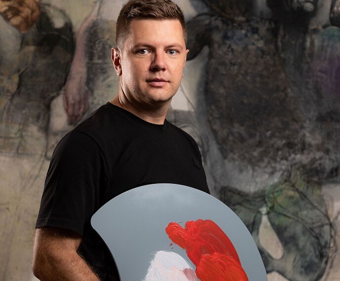 NIKO KAO MARKO! On je dobitnik nagrade „MOMO KAPOR“ za likovnu umetnost, a ovako izgledaju njegove slike (FOTO)