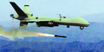 RAKETOM HELFAJER POGODILI NLO, ON PRODUŽIO DALJE! Snimak napada na “nepoznati svetleći objekat” prikazan u američkom Kongresu (VIDEO)