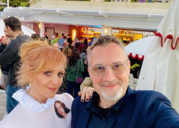 ALEKSANDRA I ROMAN U KANU! Srpski kompozitori prošetali svetskom scenom (VIDEO)