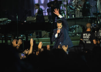 MAGIČNA PROPOVED PRED VIŠE OD 10.000 LJUDI! NICK CAVE & THE BAD SEEDS podno Kalemegdana održali koncert za pamćenje