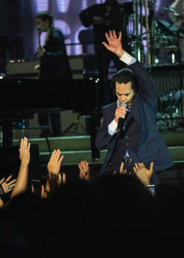 MAGIČNA PROPOVED PRED VIŠE OD 10.000 LJUDI! NICK CAVE & THE BAD SEEDS podno Kalemegdana održali koncert za pamćenje